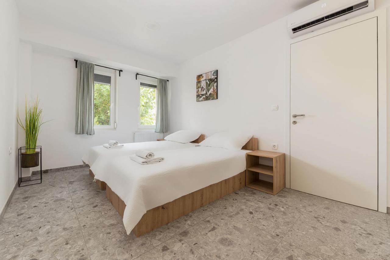 B&B Alba อายดอฟช์ชีนา ภายนอก รูปภาพ