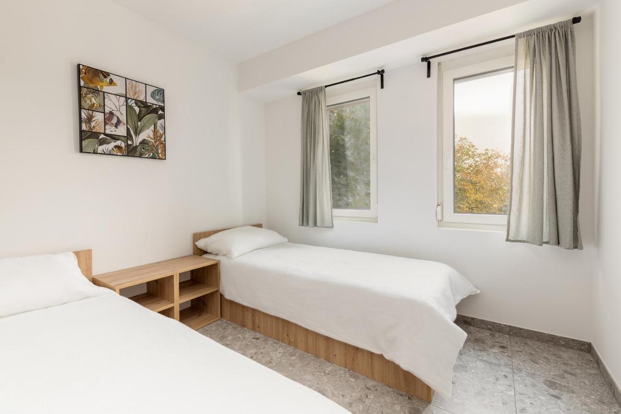 B&B Alba อายดอฟช์ชีนา ภายนอก รูปภาพ